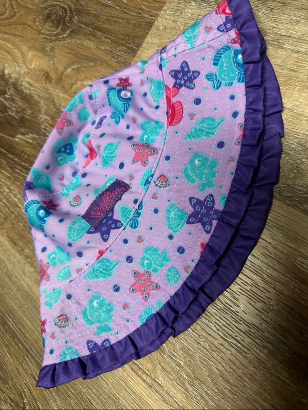 Luvable Friends Purple Bucket Hat with Teal & Pink Seashells